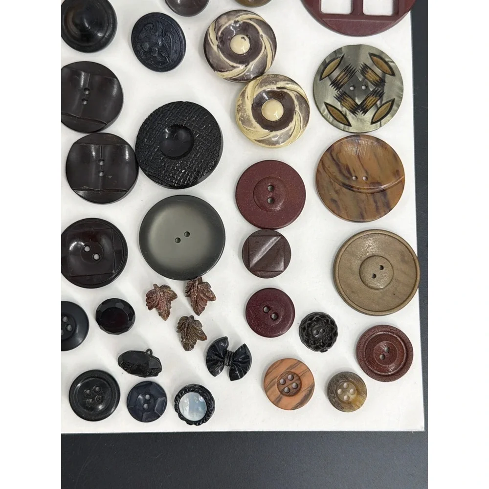 Vtg 79 Button Lot Bakelite Celluloid Art Deco Mixed Media‎ Crafting Collection